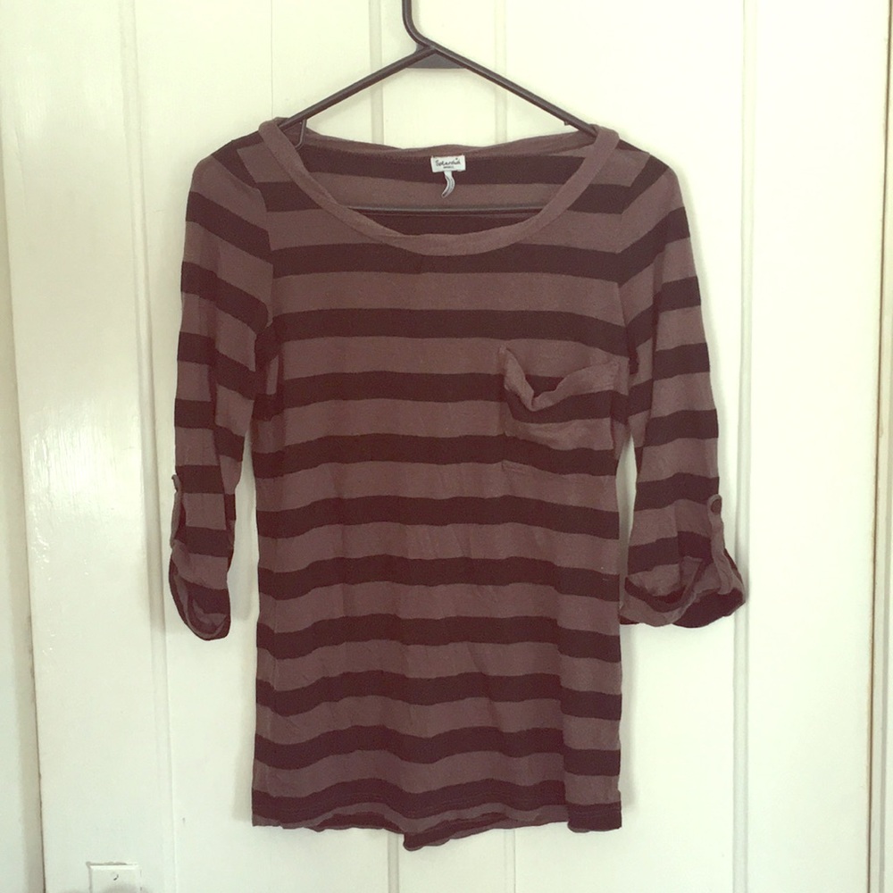 Mid-Sleeve Blouse